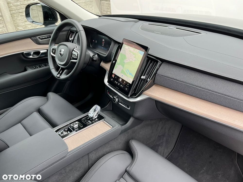Volvo XC 90 - 17