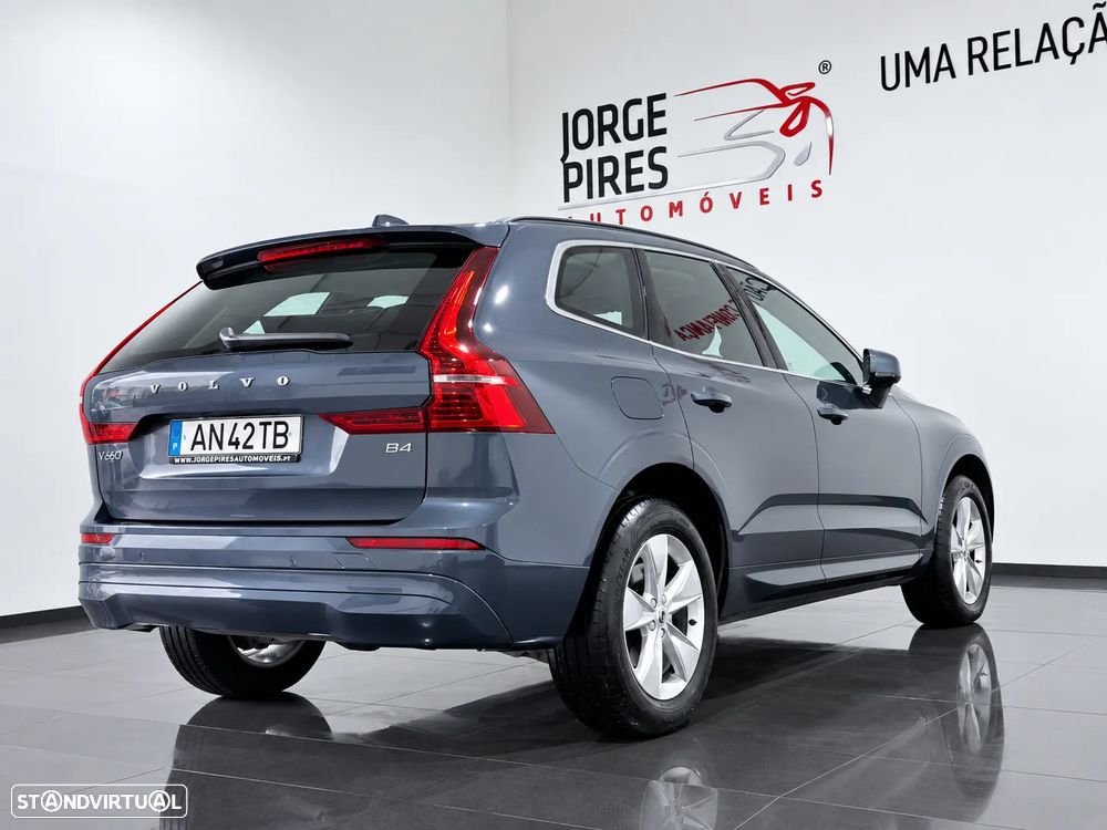 Volvo XC 60 2.0 B4 Momentum - 14