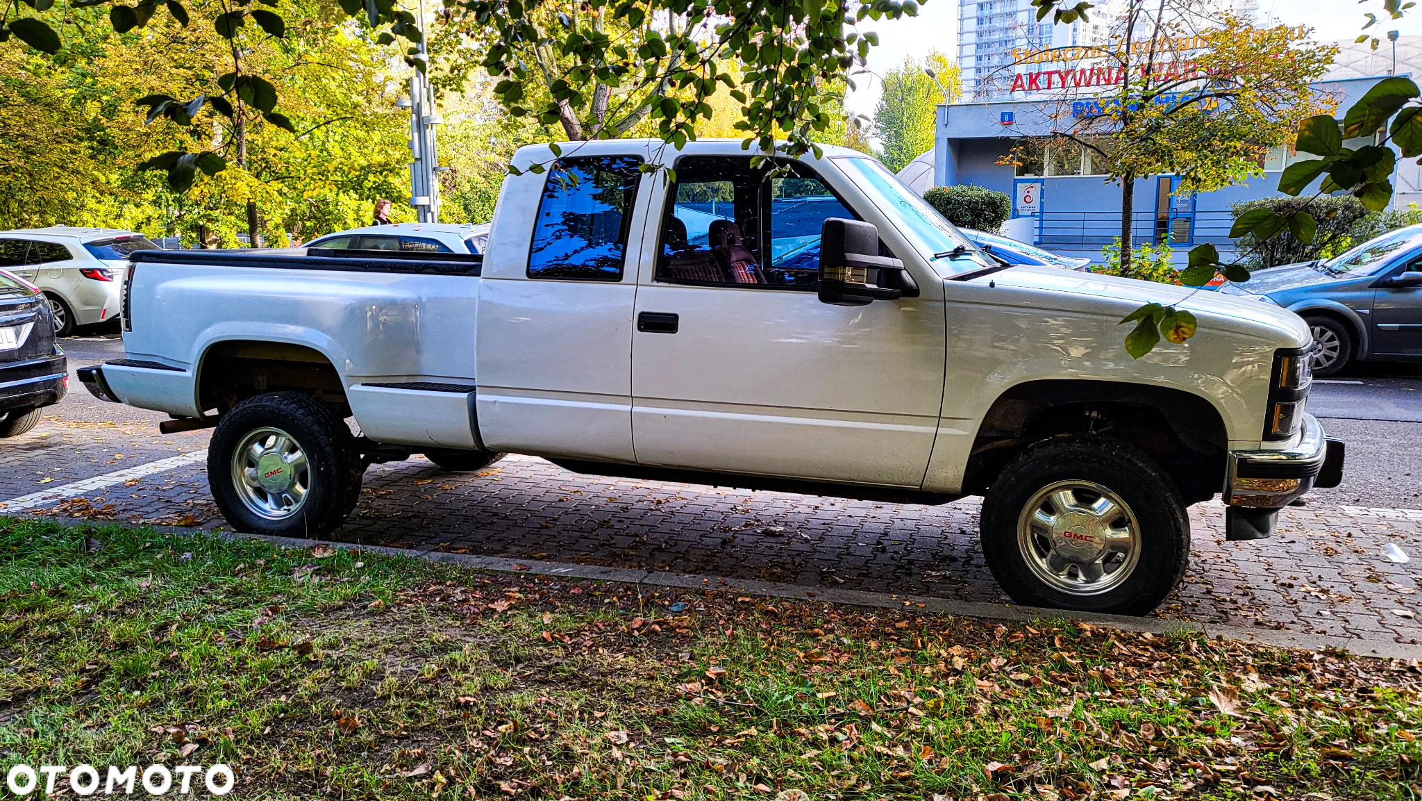 Chevrolet Silverado - 7