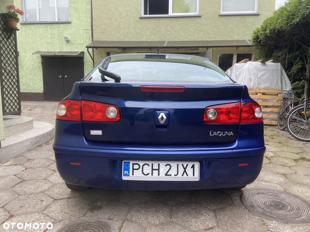 Renault Laguna 2.0 16V Avantage - 9