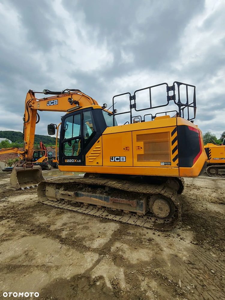 JCB 220 XLC IDEALNA - 4