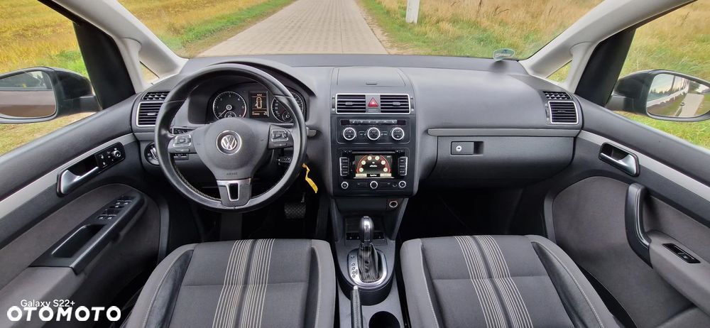 Volkswagen Touran 2.0 TDI DPF BlueMotion Technology DSG MATCH - 26