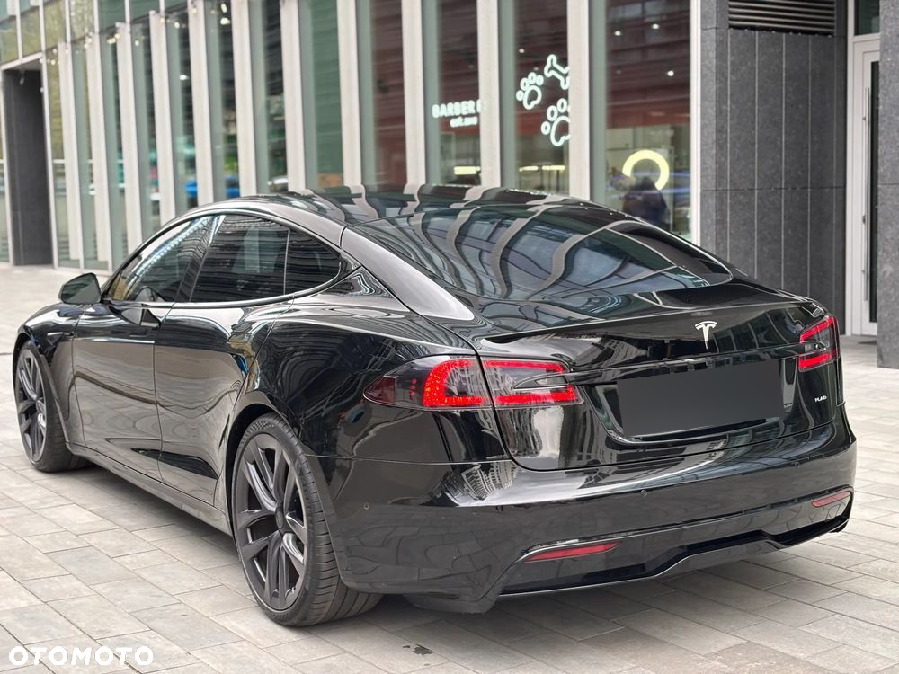 Tesla Model S Plaid - 19