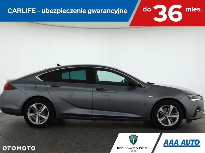 Opel Insignia - 8