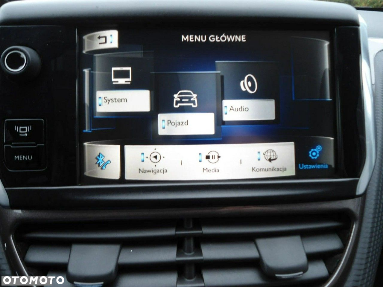 Peugeot 2008 1.6 e-HDi Allure S&S - 37