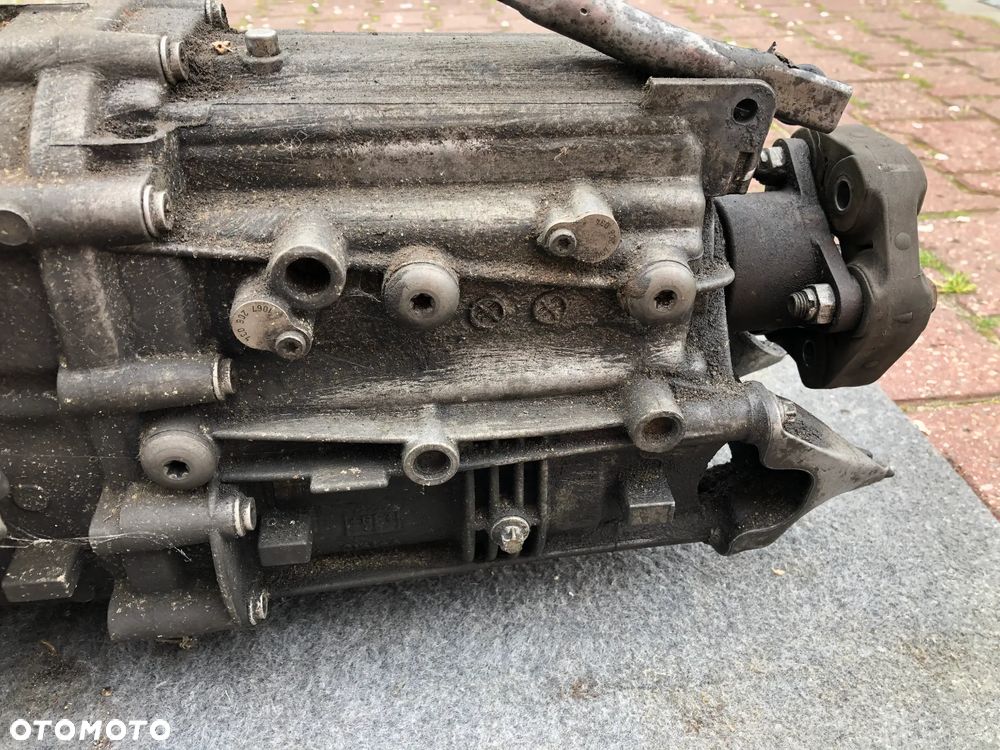 SKRZYNIA BIEGÓW BMW E87 M47 - 2