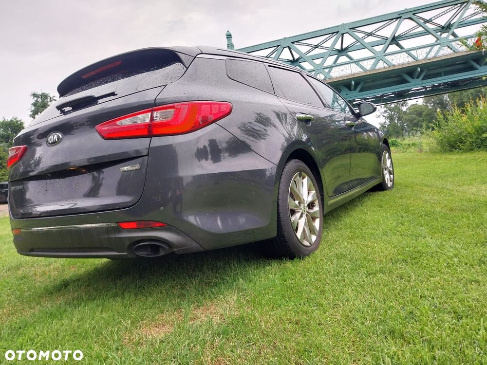 Kia Optima 1.7 CRDI Edition 7 - 12