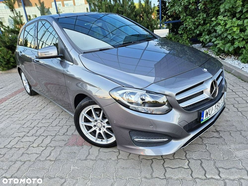 Mercedes-Benz Klasa B 180 Urban - 16