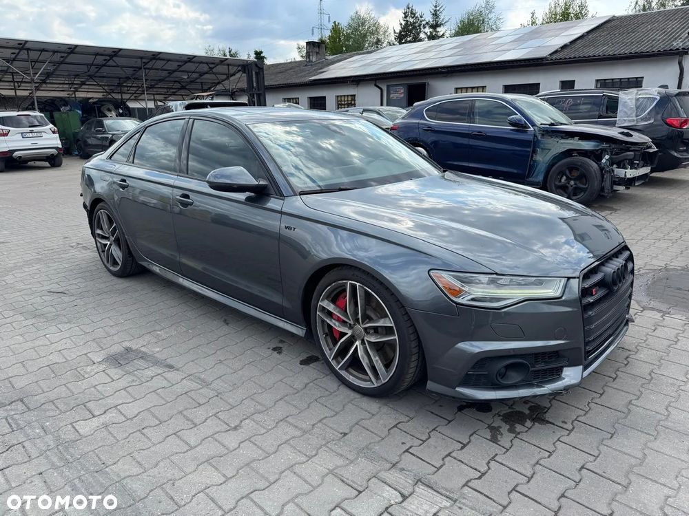 Audi S6 Limousine - 1