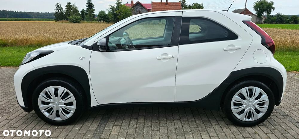 Toyota Aygo X Standard - 2