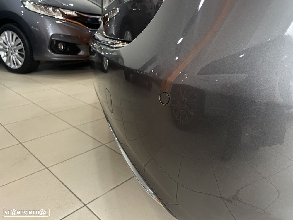 Mercedes-Benz B 180 d Style - 43