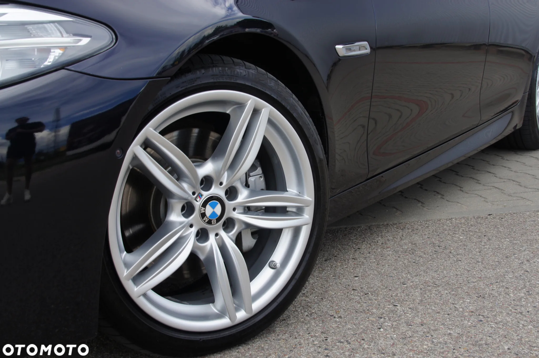 BMW Seria 5 535i xDrive - 7