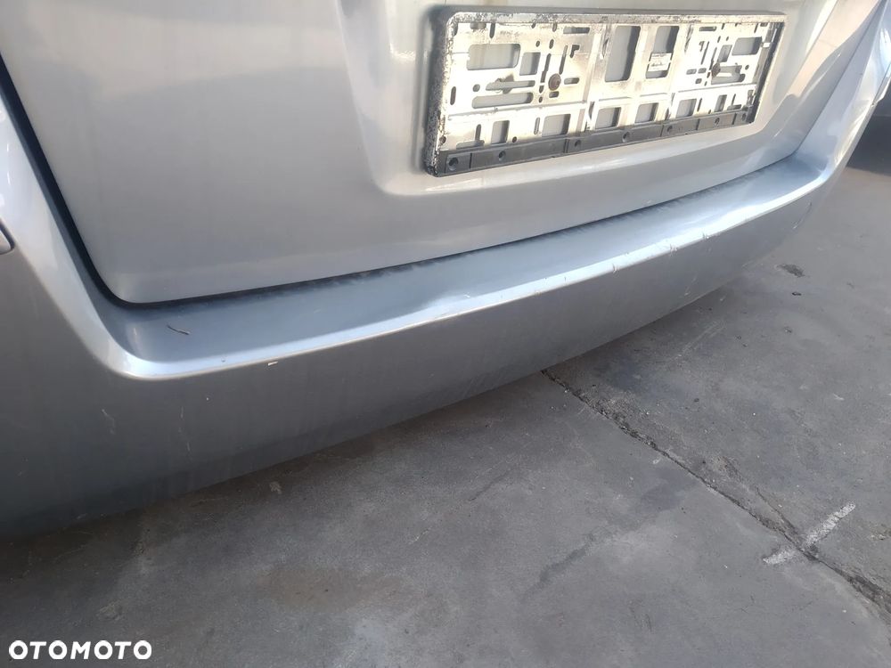 OPEL ZAFIRA B 05-08 1.9 CDTI - KANAPA TYL TYLNA - 17