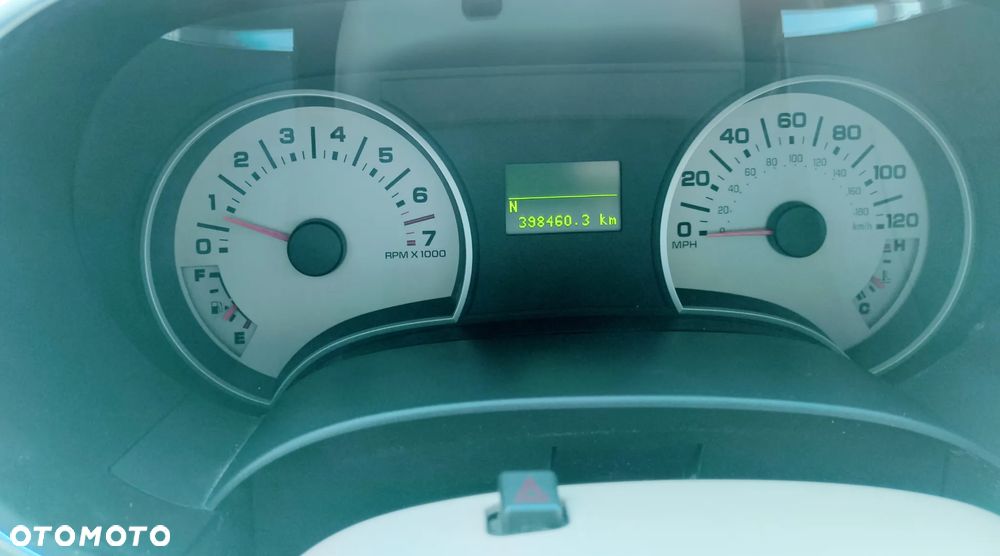 Ford Explorer 4.0 4WD - 5