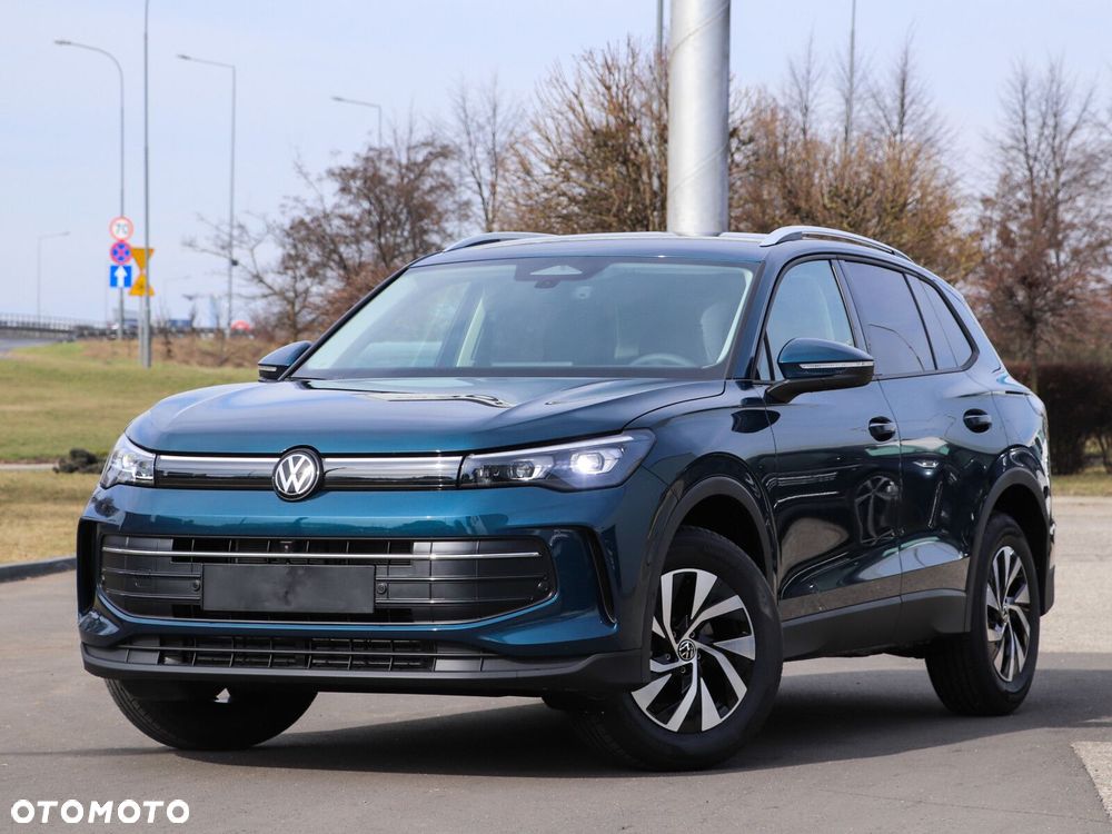 Volkswagen Tiguan - 10