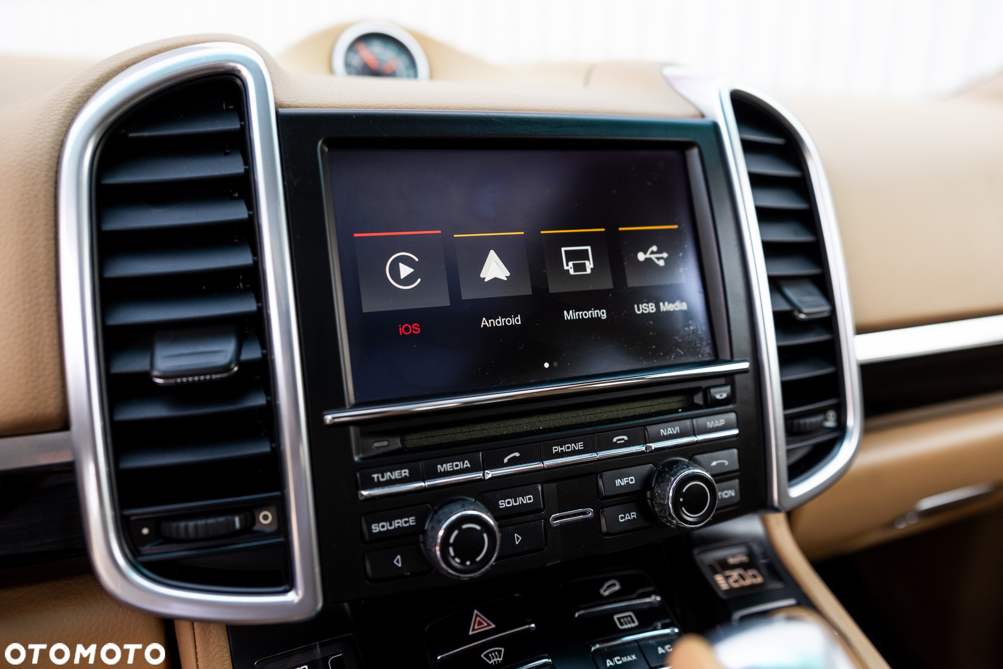 Porsche Cayenne S Hybrid Tiptronic S - 10