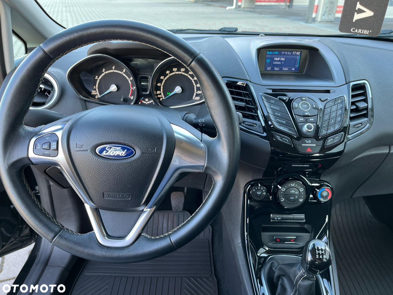 Ford Fiesta 1.0 Titanium - 15