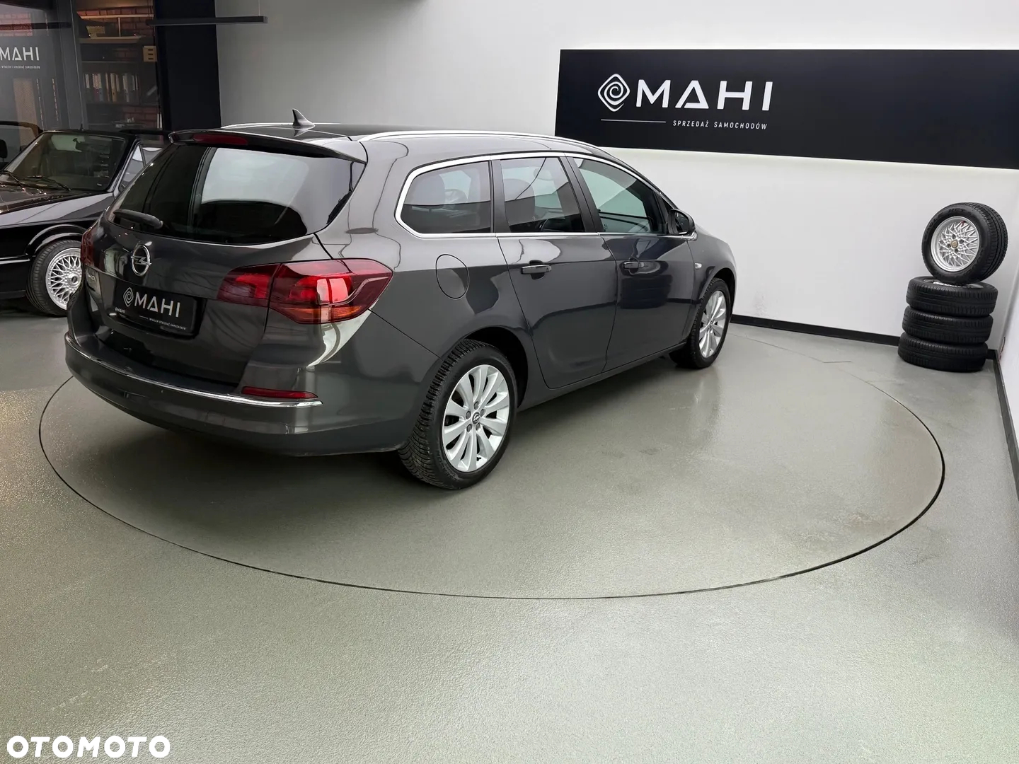 Opel Astra 1.4 EcoFLEX Cosmo - 12