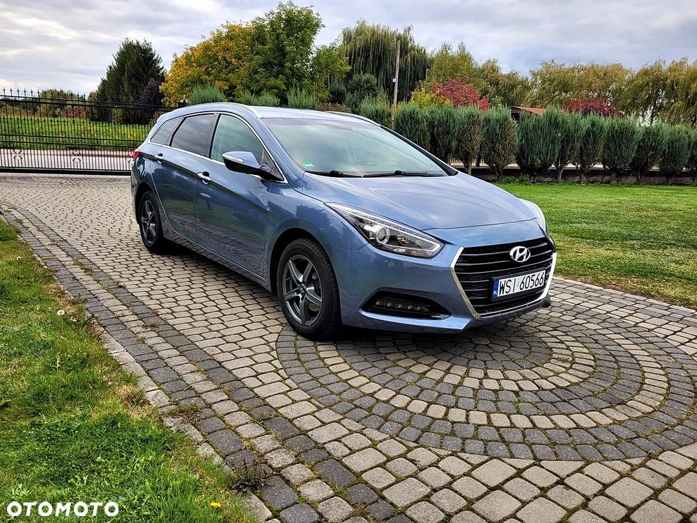 Hyundai i40 Kombi blue 1.7 CRDi Premium - 2