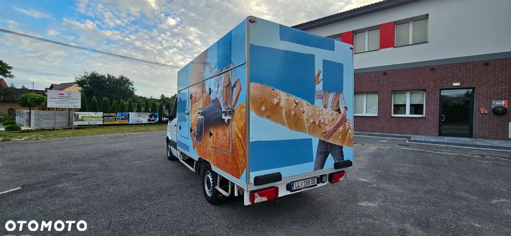 Mercedes-Benz Sprinter - 7