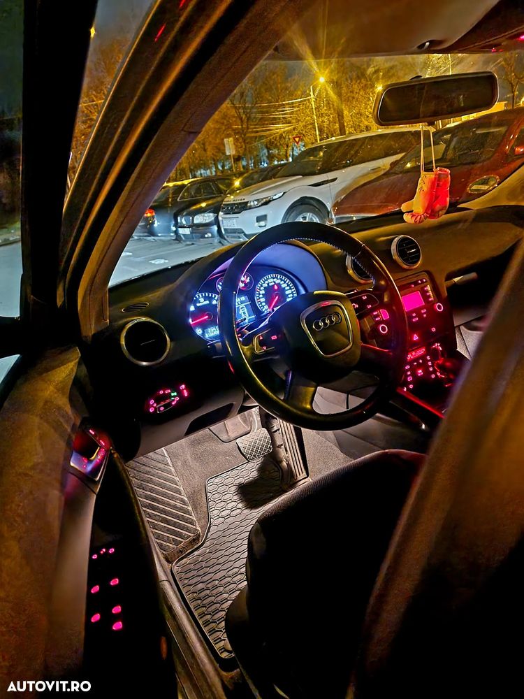 Audi A3 1.6 TDI ack DPF S tronic Attraction - 22