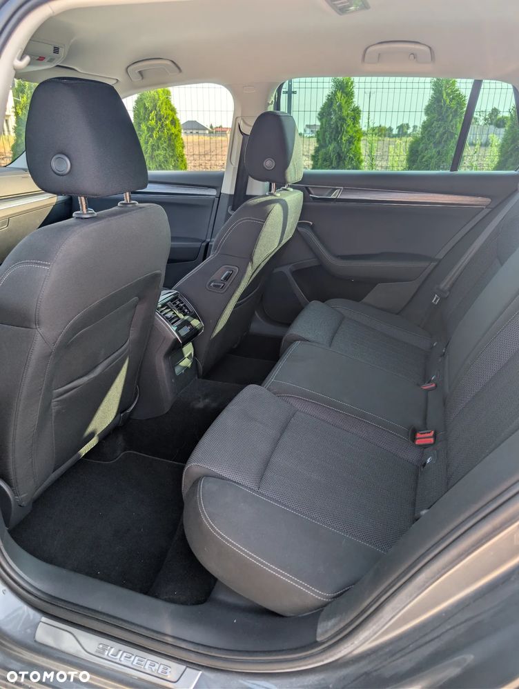 Skoda Superb 1.5 TSI DSG Ambition - 18