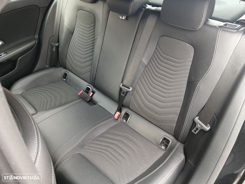 Mercedes-Benz A 180 d Style - 12