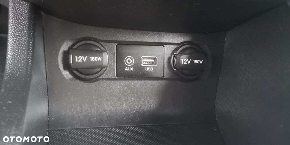 Hyundai i20 blue 1.2 Advantage+ - 18