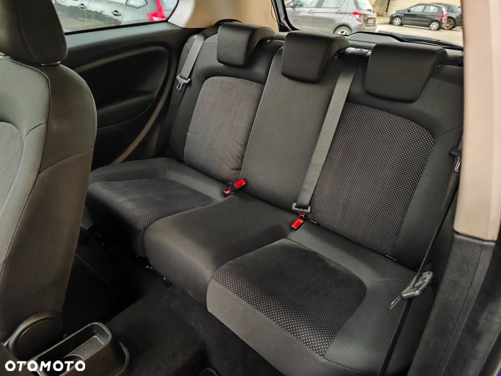 Fiat Grande Punto 1.4 8V 360 - 19