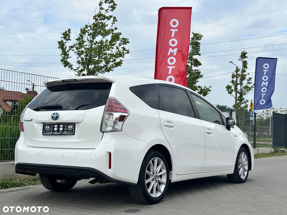 Toyota Prius+ (Hybrid) Executive - 15