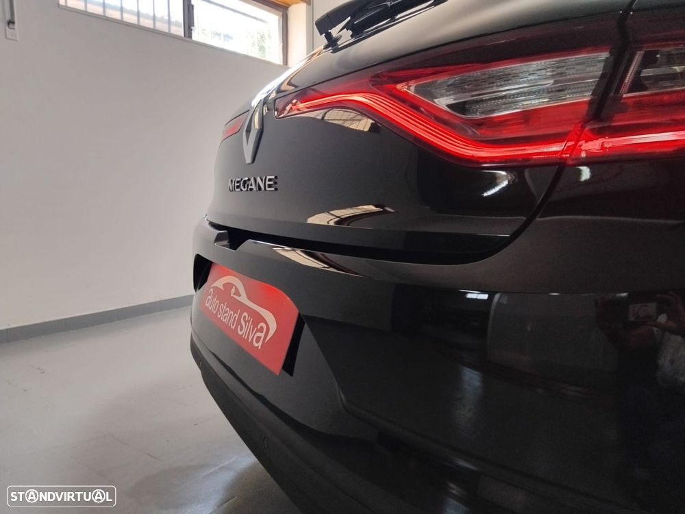 Renault Mégane 1.3 TCe Limited - 17