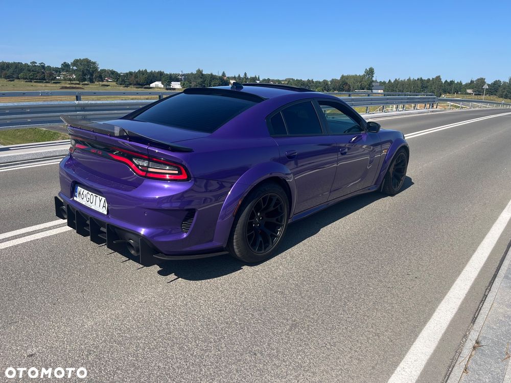 Dodge Charger 6.4 Scat Pack Widebody - 20