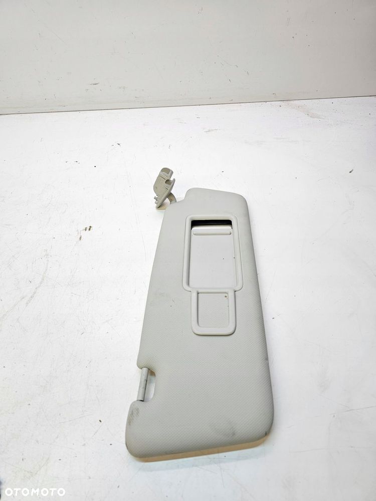 OSŁONA PRZECIWSŁONECZNA PRAWA AUDI A4 B8 8K0857552AE - 2