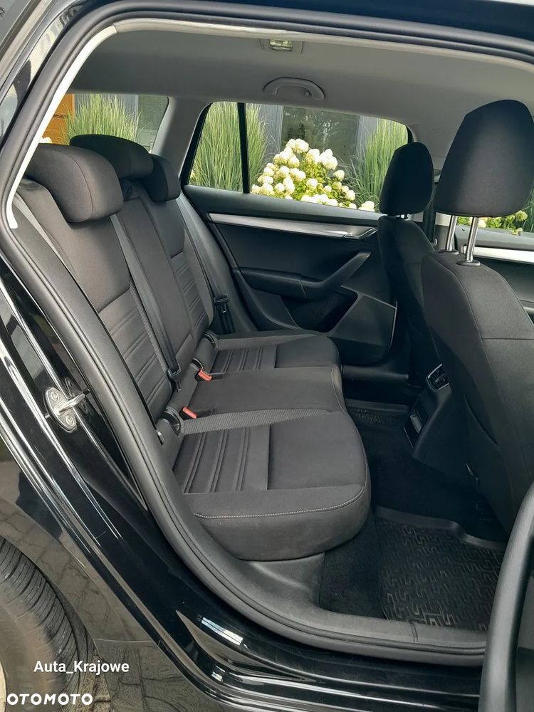 Skoda Octavia 1.5 TSI ACT Ambition - 28