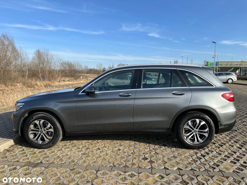 Mercedes-Benz GLC 220 d 4-Matic - 2
