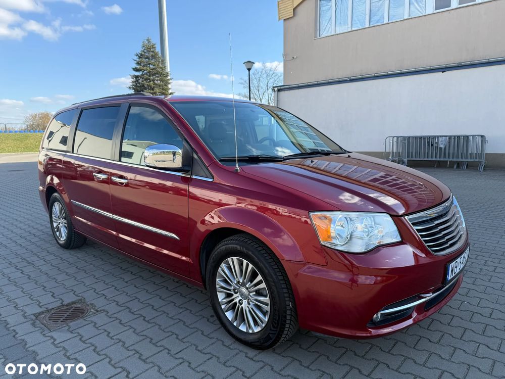 Chrysler Town & Country 3.6 Touring - 4