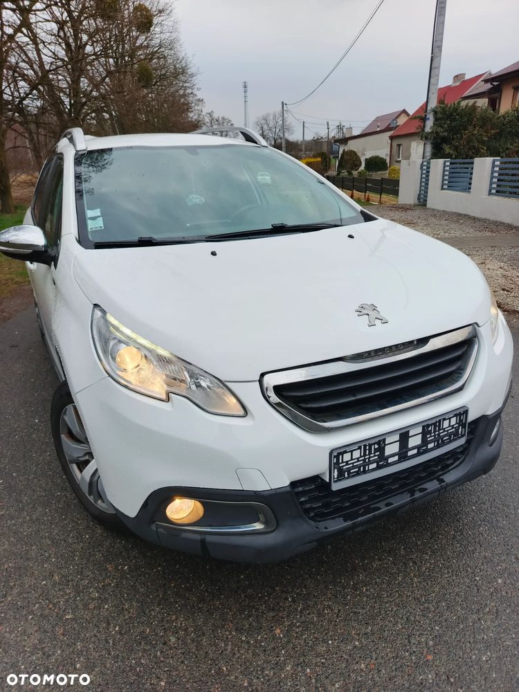 Peugeot 2008 PureTech 82 Style - 2