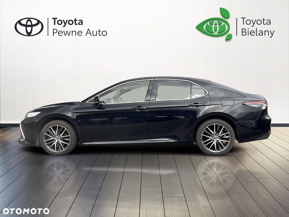 Toyota Camry 2.5 Hybrid Executive CVT - 2