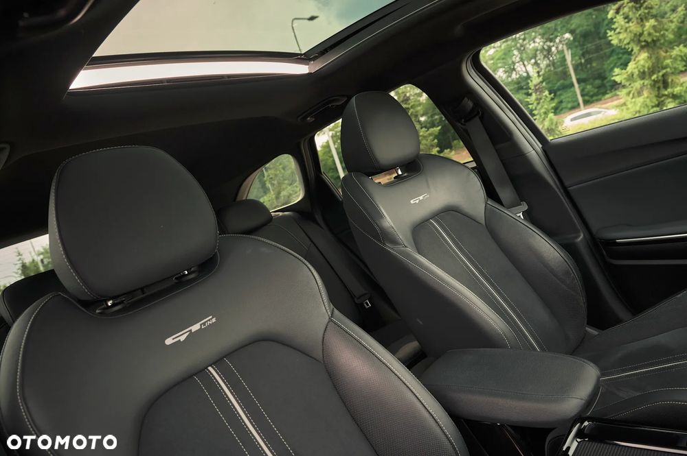 Kia Ceed 1.4 T-GDI DCT OPF GT Line - 29