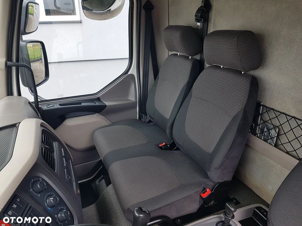 DAF 16T LF 230 WINDA CHŁODNIA 16EP 6,60x2,48x2,39 KLIMA IZOTERMA MROŹNIA - 19