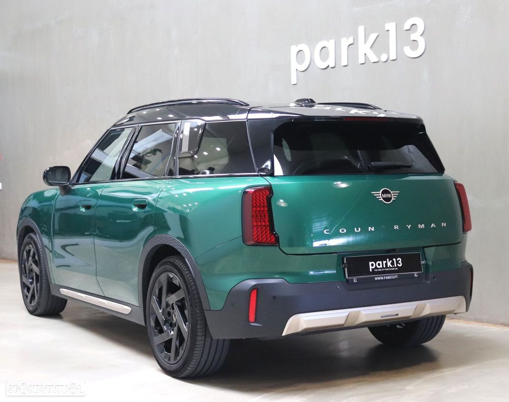 MINI Countryman E Favoured L - 34