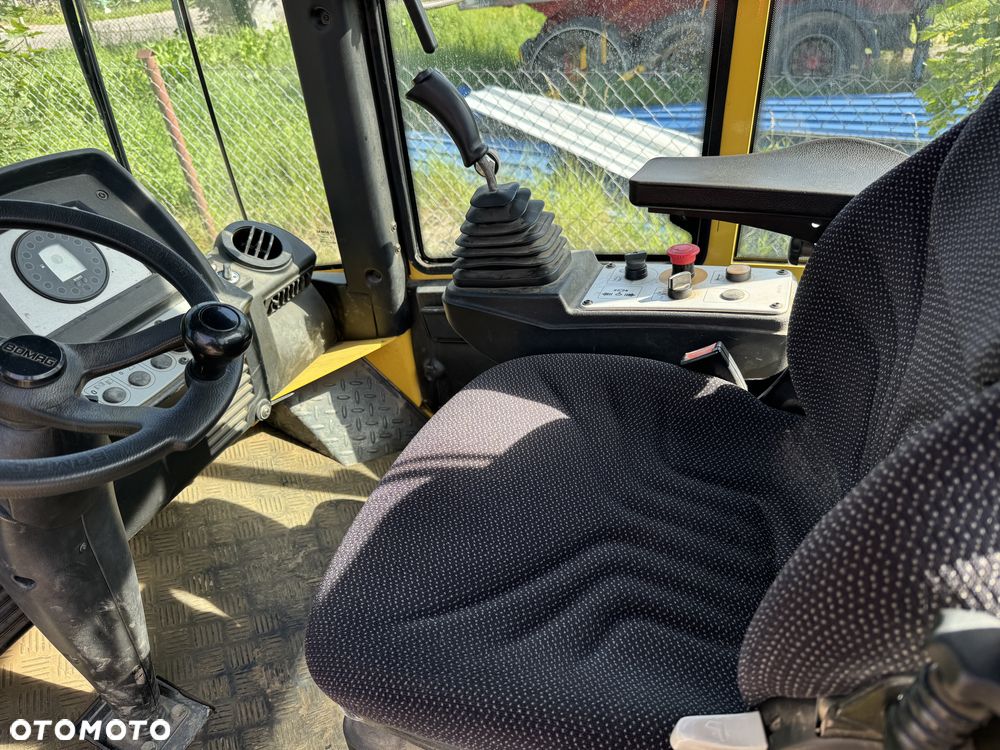 Bomag BW 213 D-4i - 6