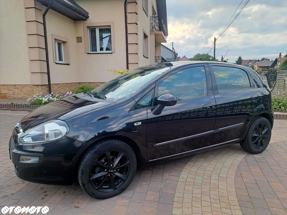 Fiat Punto Evo 1.4 8V Estiva Blue&Me - 2