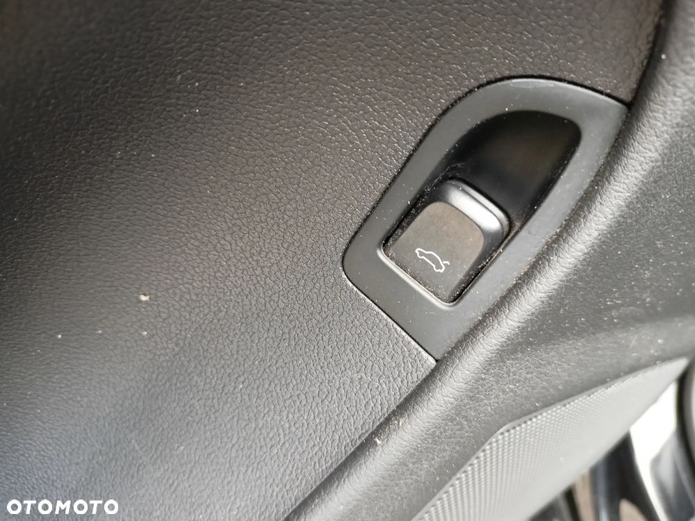 Audi A4 Avant 2.0 TDI Limited Edition - 32