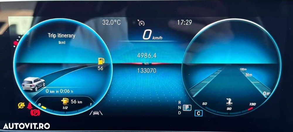 Mercedes-Benz GLB - 31