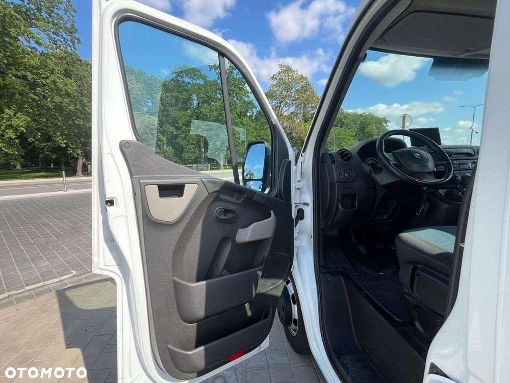 Renault Master - 24