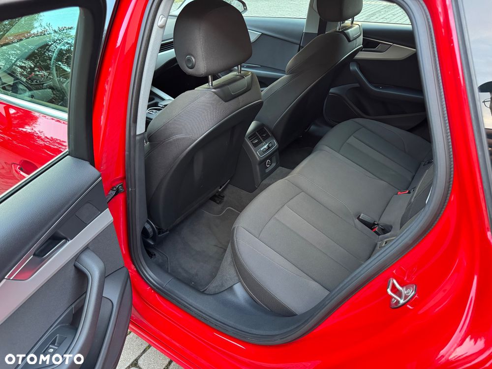 Audi A4 Avant 2.0 TDI S tronic sport - 16