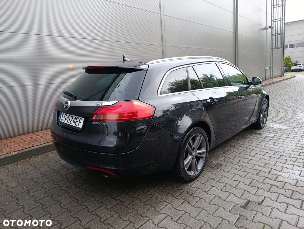 Opel Insignia 2.0 T Cosmo 4x4 - 10