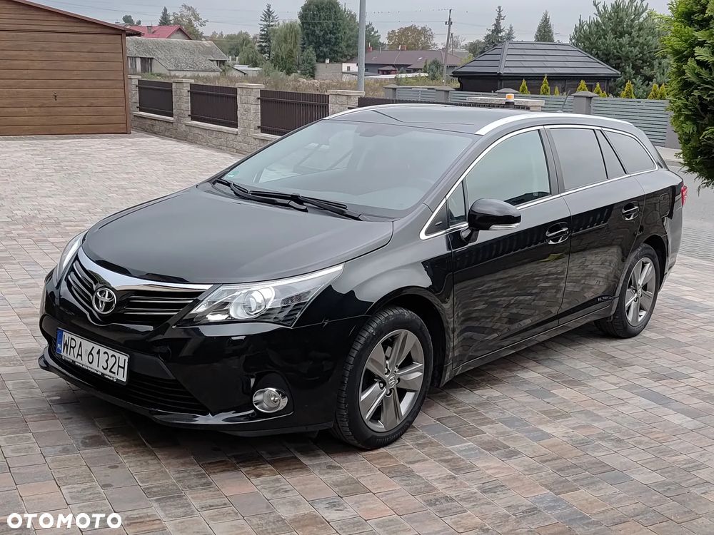Toyota Avensis 1.8 Premium - 2