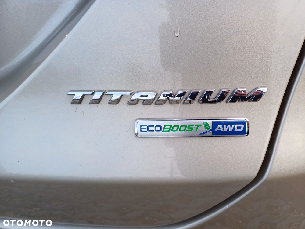 Ford Fusion 2.0 EcoBoost Titanium - 11